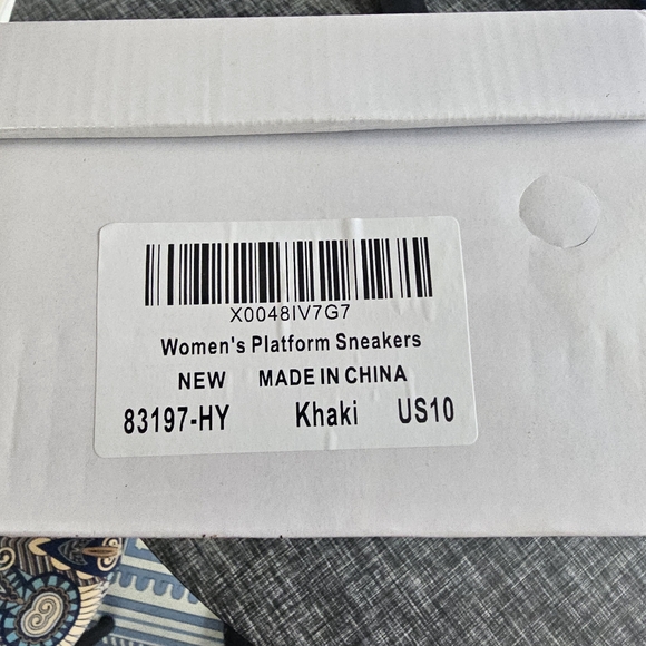 NIB canvas platform sneakers US 10 - Picture 3 of 7